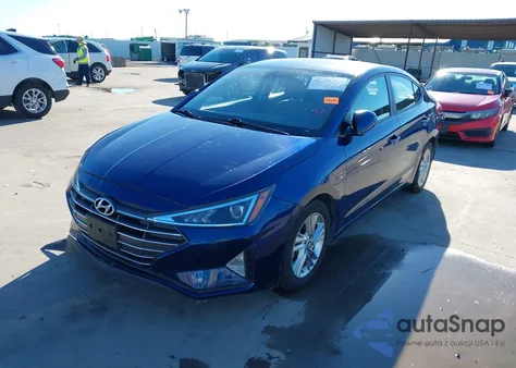 2019 Hyundai Elantra Value Edition z USA, uszkodzony, nr VIN 5NPD84LF6KH414388
